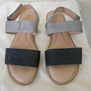 Born sandals size 8.5 - black and gray